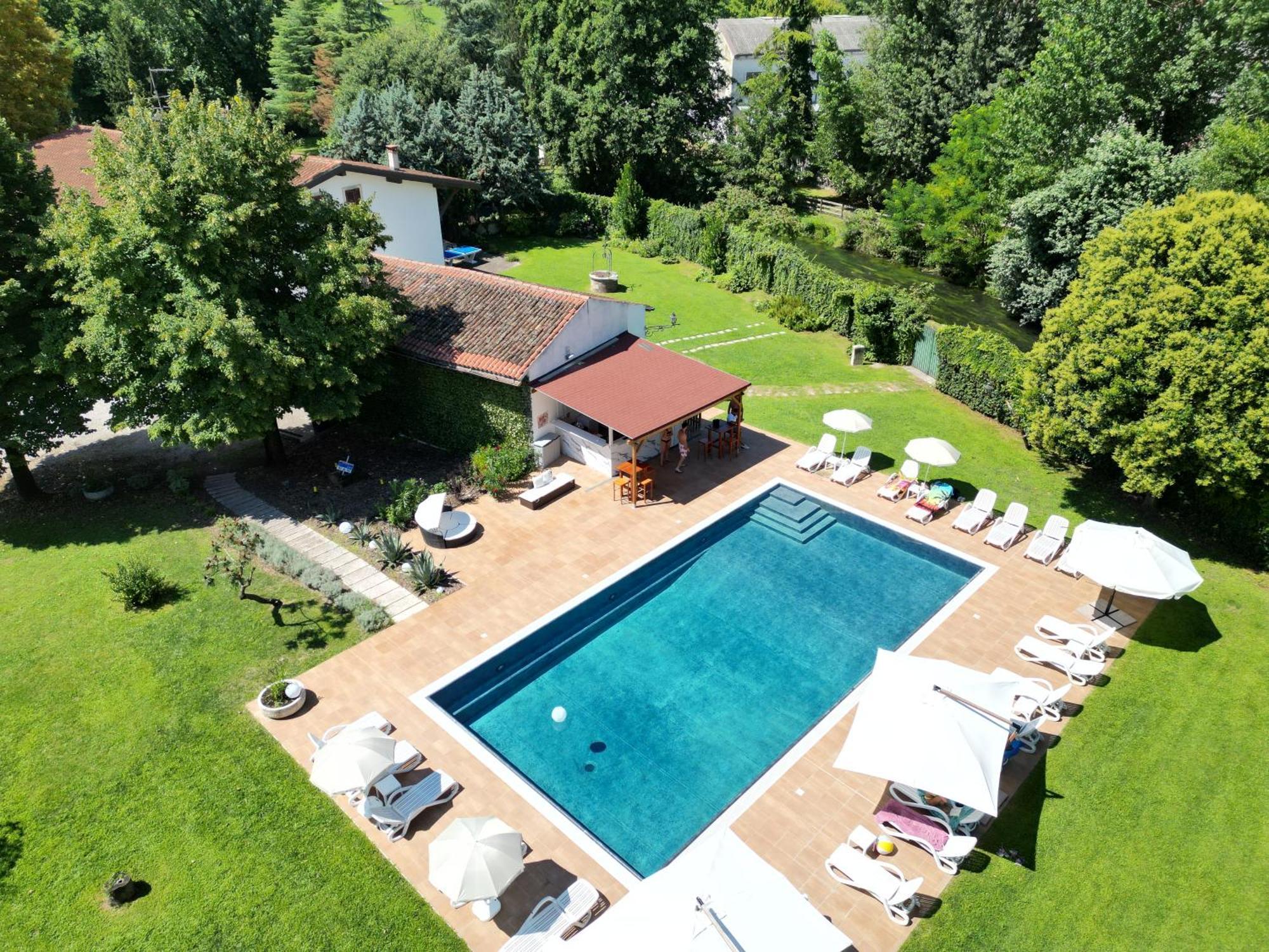Villa Vitti'S - Verona Est サン・マルティーノ・ブオン・アルベルゴ エクステリア 写真